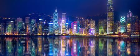 hong-kong-island-nightime-neon